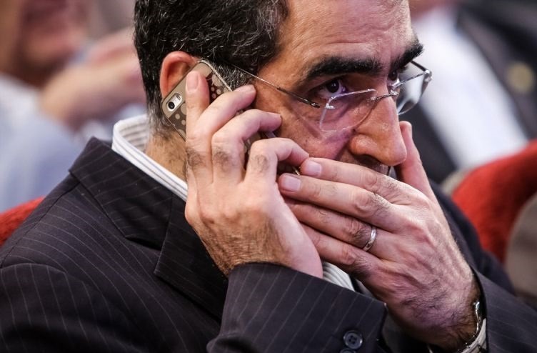 چه گوشی&zwnj;هایی در دست سیاستمداران ایرانی است؟+عکس