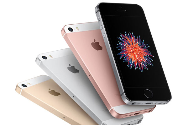 تلفن همراه iPhone SE گران شد