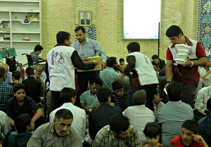 برپایی سفره افطاری برای ۴۰۰ معلول در بافق