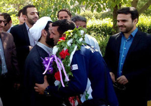 استقبال از بازیکن لرستانی تیم ملی فوتبال کارگران