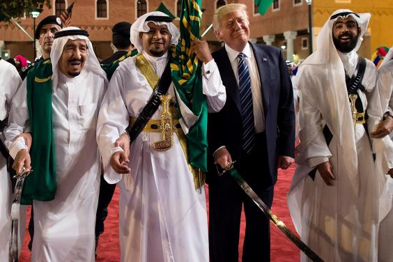 لس&zwnj;آنجلس تایمز: چرا ایران باید دشمن و عربستان دوست ما باشد؟