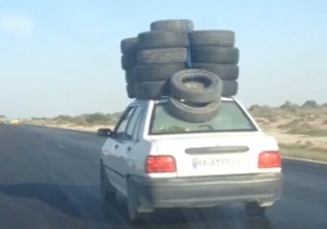 بار عجیب بر روی پراید + فیلم