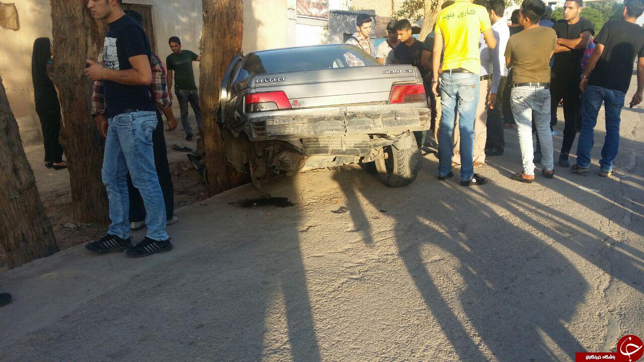 سرعت بالای پژو 405 در کرمان حادثه&zwnj;ساز شد + تصاویر