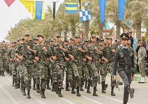 برگزاری صبحگاه مشترک نیروهای مسلح در اردبیل