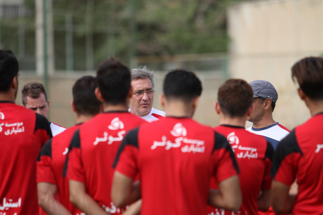 تلاش برانکو برای ریکاوری سرخپوشان/حضور ملی پوش پرسپولیس با گذرنامه