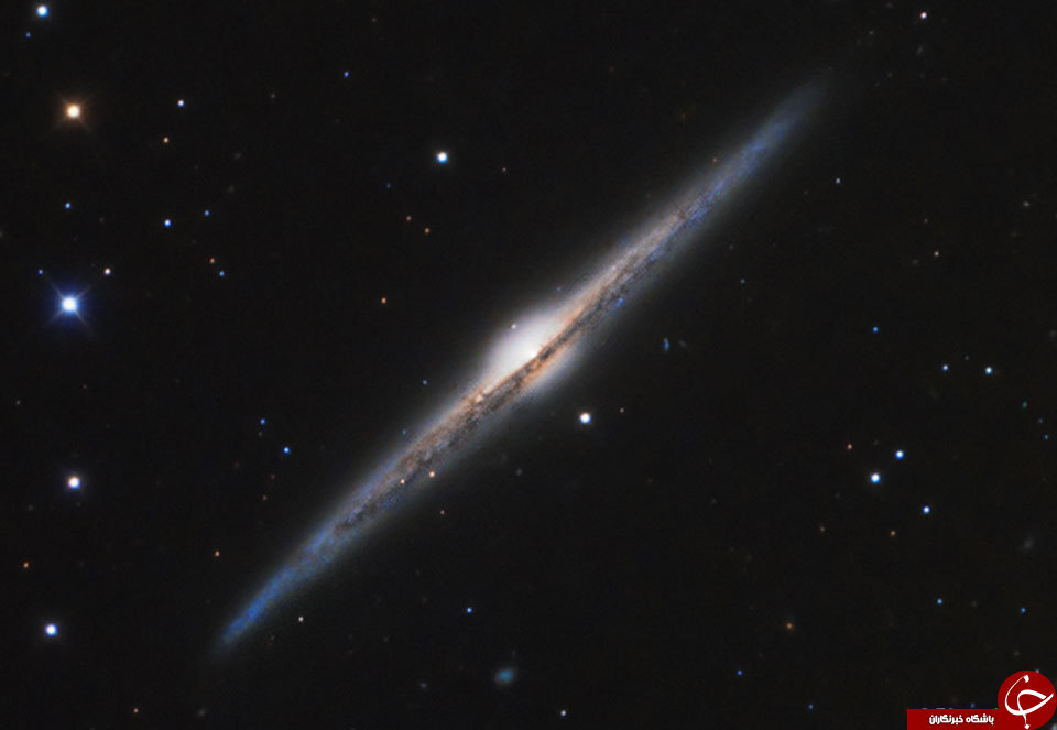 عکس روز ناسا / NGC 4565، کهکشانی روی لبه