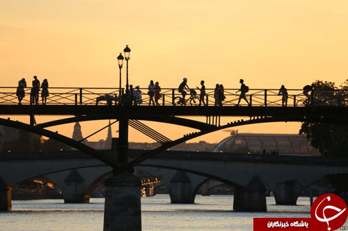 تصاویر روز: از بالن آرزوهای دو یهودی برای فلسطینی&zwnj;ها تا افطار جمعی ساکنان دوما