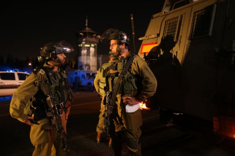 صهیونیست&zwnj;ها 12 جوان فلسطینی را در کرانه غربی قدس بازداشت کردند