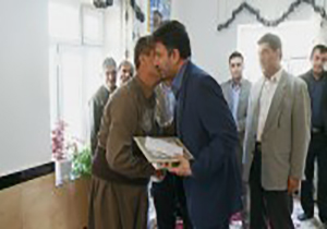 دیدار با خانواده شهید در مهاباد