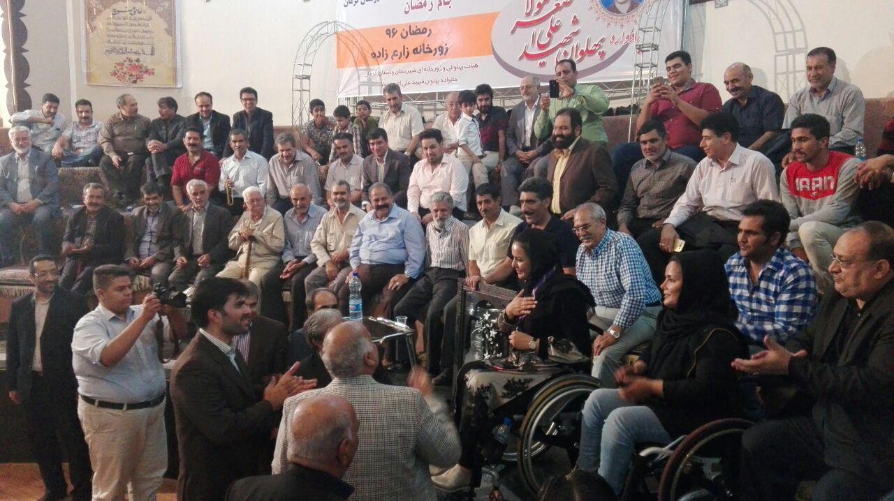 اختتامیه مسابقات زورخانه ای در کرمان + تصاویر