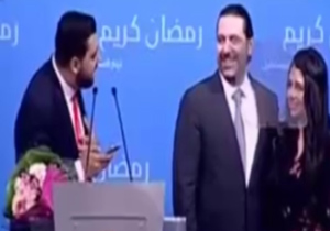 خواستگاری از دختر مورد علاقه در حضور نخست وزیر + فیلم