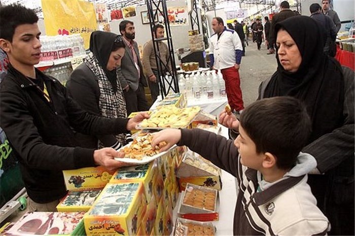 شرکت ۱۲۰ واحد تولیدی و پخش مواد غذایی در نمایشگاه ضیافت همدان