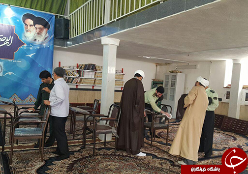 غبارروبی مساجد کلاله در آستانه ماه رمضان+تصاویر