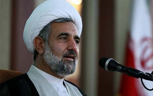عربستان گاو شیرده آمریکا است/ ما برای تقویت بنیه دفاعی خودمان از هیچ کس اجازه نخواهیم گرفت