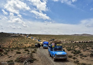 کوچ ییلاقی عشایر آذربایجان غربی به مناطق میان بند آغاز شد