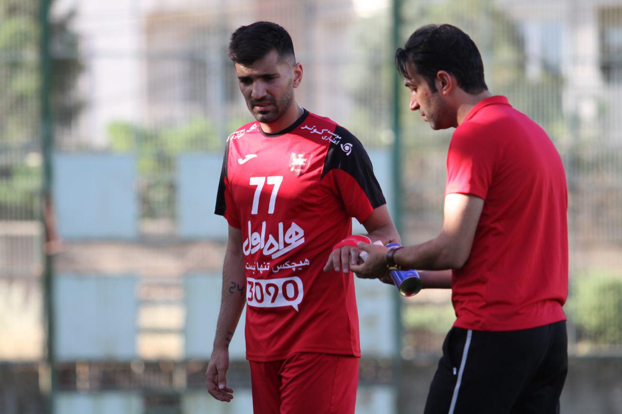 چلنگر میهمان تمرین پرسپولیس/ مسلمان مصدوم شد
