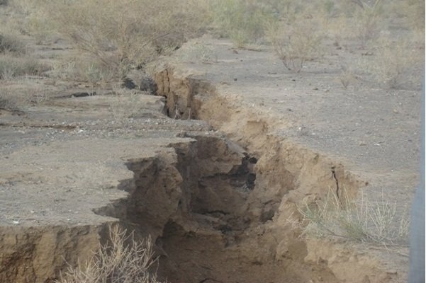 کاهش 60 تا 89 درصدی بارش و فرونشست سالانه 30 سانتی در تهران