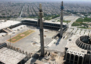 اغلب مصلی های نماز جمعه اصفهان استاندارد نیست