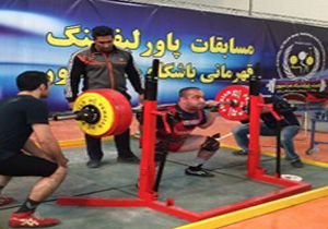 مهاباد قهرمان مسابقات پاورلیفتینگ شمال غرب کشور