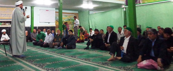 تدارک و توزیع کودهای یارانه‌ای و غیر یارانه‌ای تائید شده در بین کشاورزان استان ایلام
