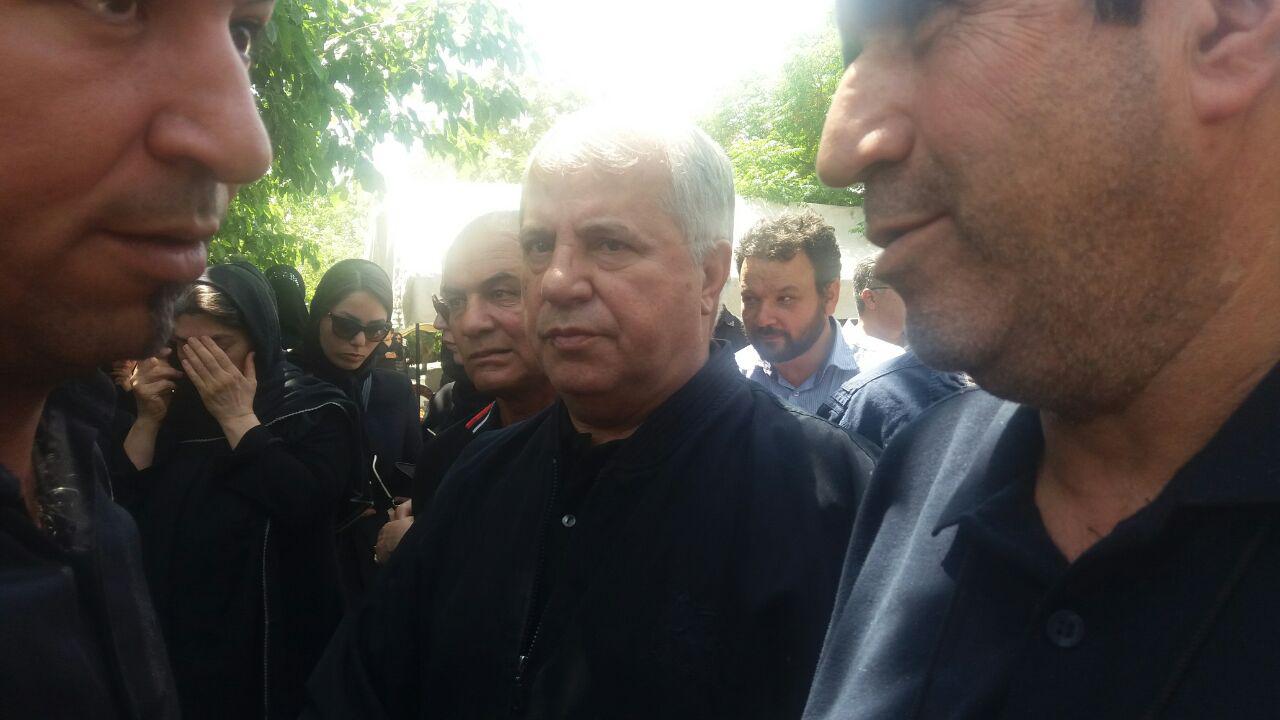 نائینی، همسایه پورحیدری و سید علیخانی شد + تصاویر