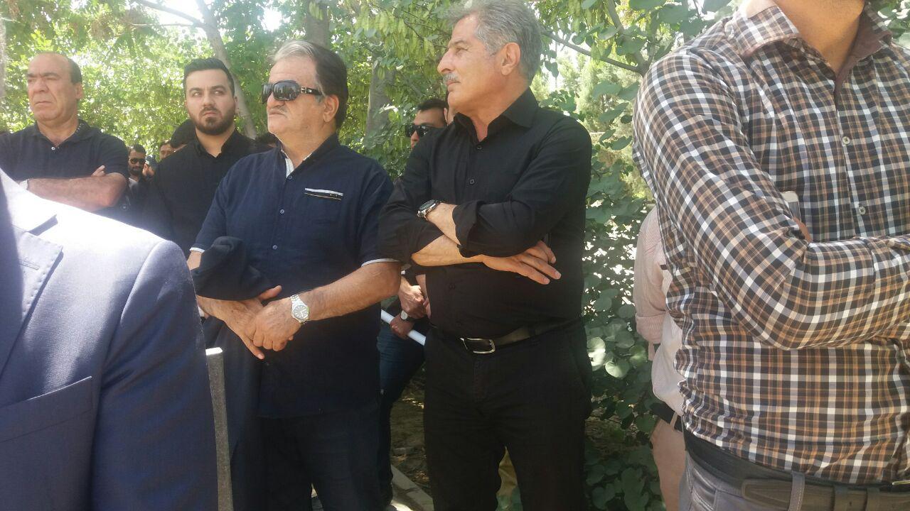 نائینی، همسایه پورحیدری و سید علیخانی شد + تصاویر