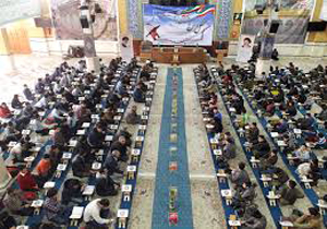 محفل بزرگ قرآنی با حضور قاریان برجسته در ایلام برگزار می شود