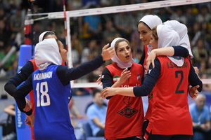 دختران ایران به مصاف چین می‌روند/ بانک سرمایه یک گام تا نیمه‌نهایی