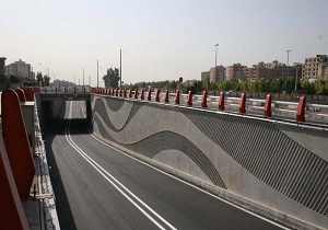 احداث زیر گذر مجموعه تاریخی بیستون