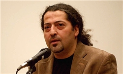 وحید نصیریان «پنجه» و «نارون» را می‌سازد