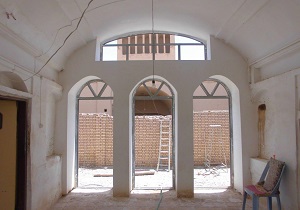 مرمت و بازسازی خانه تاریخی احمدی در شهرستان میبد