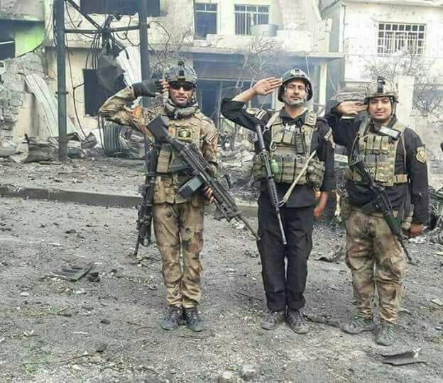 پس از 144 جمعه سیاه، پرچم عراق در مسجد النوری برافراشته شد/  موصل؛ شهری آزادشده با کمتر از 100 تکفیری + تصاویر