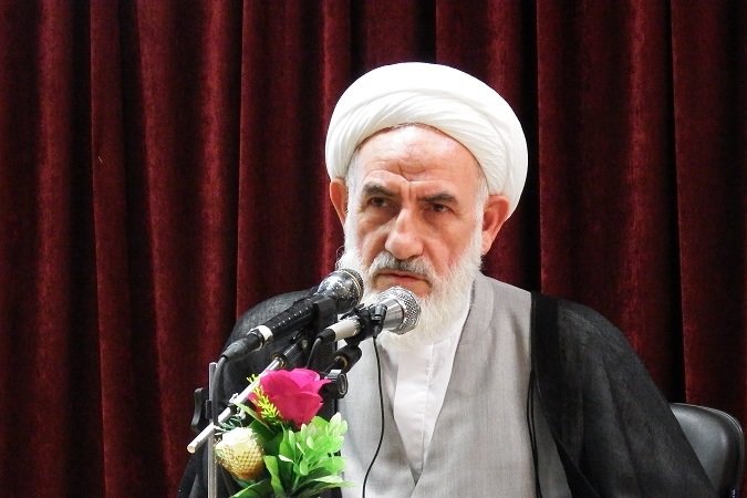 رئیس جمهور صحبت&zwnj;های حاشیه ساز به زبان نیاورد/سپاه رکن اصلی امنیت کشور است