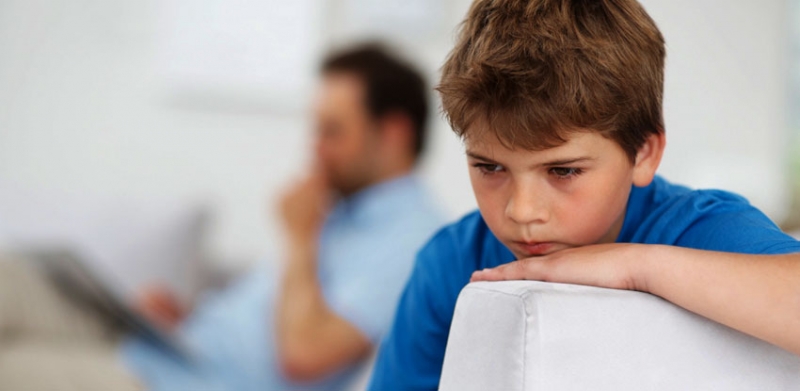 چرا اوتیسمی&zwnj;ها از تماس چشمی اجتناب می&zwnj;کنند
