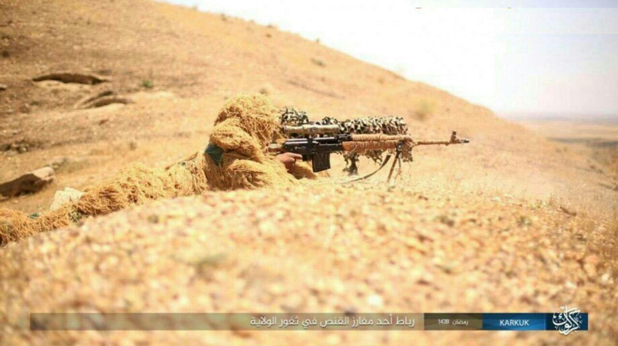 استتار نظامی یک داعشی +تصویر