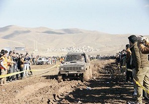 برگزاری رقابت‌های اتومبیل رانی آفرود قهرمانی کشور به میزبانی دیواندره