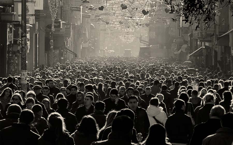 اگر بتوانید به یک روز از زندگی&zwnj;تان برگردید، آن روز کدام است؟ + فیلم
