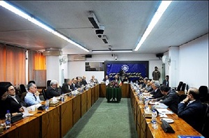 پیشنهاد تشکیل جلسه شورا با حضور روسای اتاق ها و استانداران/نبود برخی سازمان ها به اقتصاد لطمه ای نمی زند