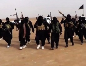 امریکا عناصر داعش را به افغانستان منتقل می کند