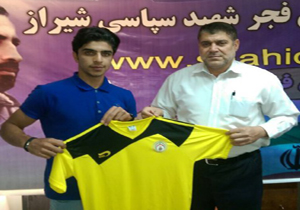 جذب ٢ بازیکن دیگر توسط زردپوشان شیراز