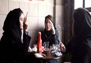 شیوع مصرف دخانیات در بین زنان یزدی زنگ خطر جدی برای خانواده‌ها
