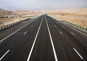 ساخت بیش از ۲ هزار و ۲۰۰ کیلومتر راه در فارس