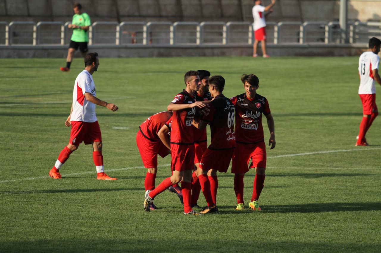 برتری بزرگسالان پرسپولیس مقابل امیدهای سرخپوش