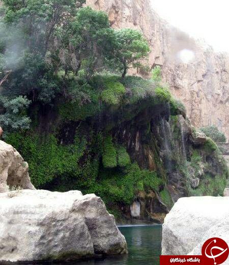 جلوه ای زیبا از آبشار تنگ براق + تصاویر
