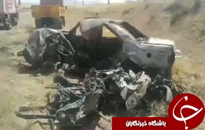 تصادف  دلخراش سواری پژو با تریلر  در تفرش + عکس