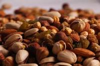 كشف بيش از 15 تن خشكبار قاچاق