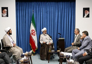 دیدار مدیران تامین اجتماعی استان با نماینده ولی فقیه