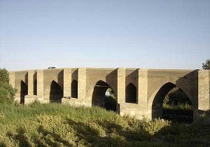 پل کهنه در مسیر نو شدن
