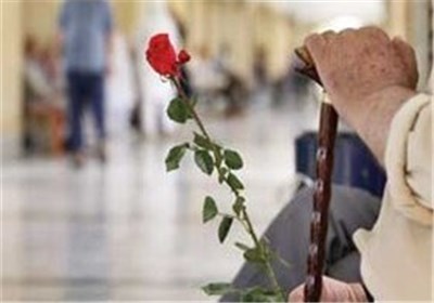 بانک مهربانی به یاری سالمندان می‌شتابد
