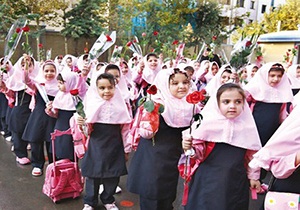 آغاز ثبت نام کتاب کلاس اولی‌ها
